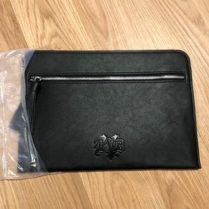 KVD ZIPPERED BAG NWT